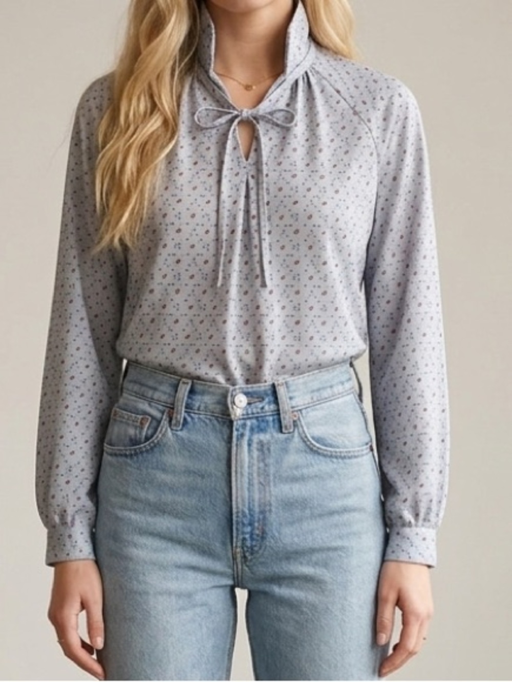 Devonette 1970’s Vintage Gray Blouse